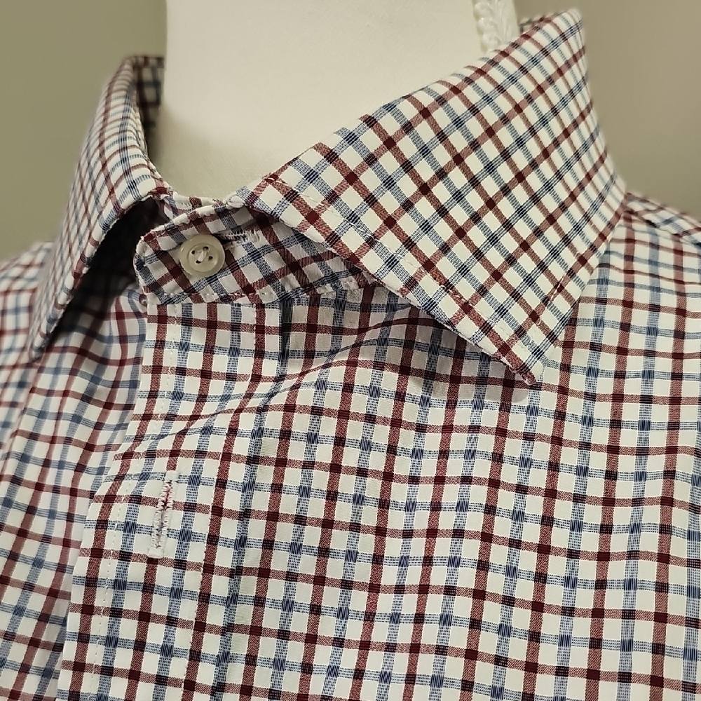 JoS. A. Banks 1905 Men's Oxblood Checkered Dress Shirt. Sz. 16/33